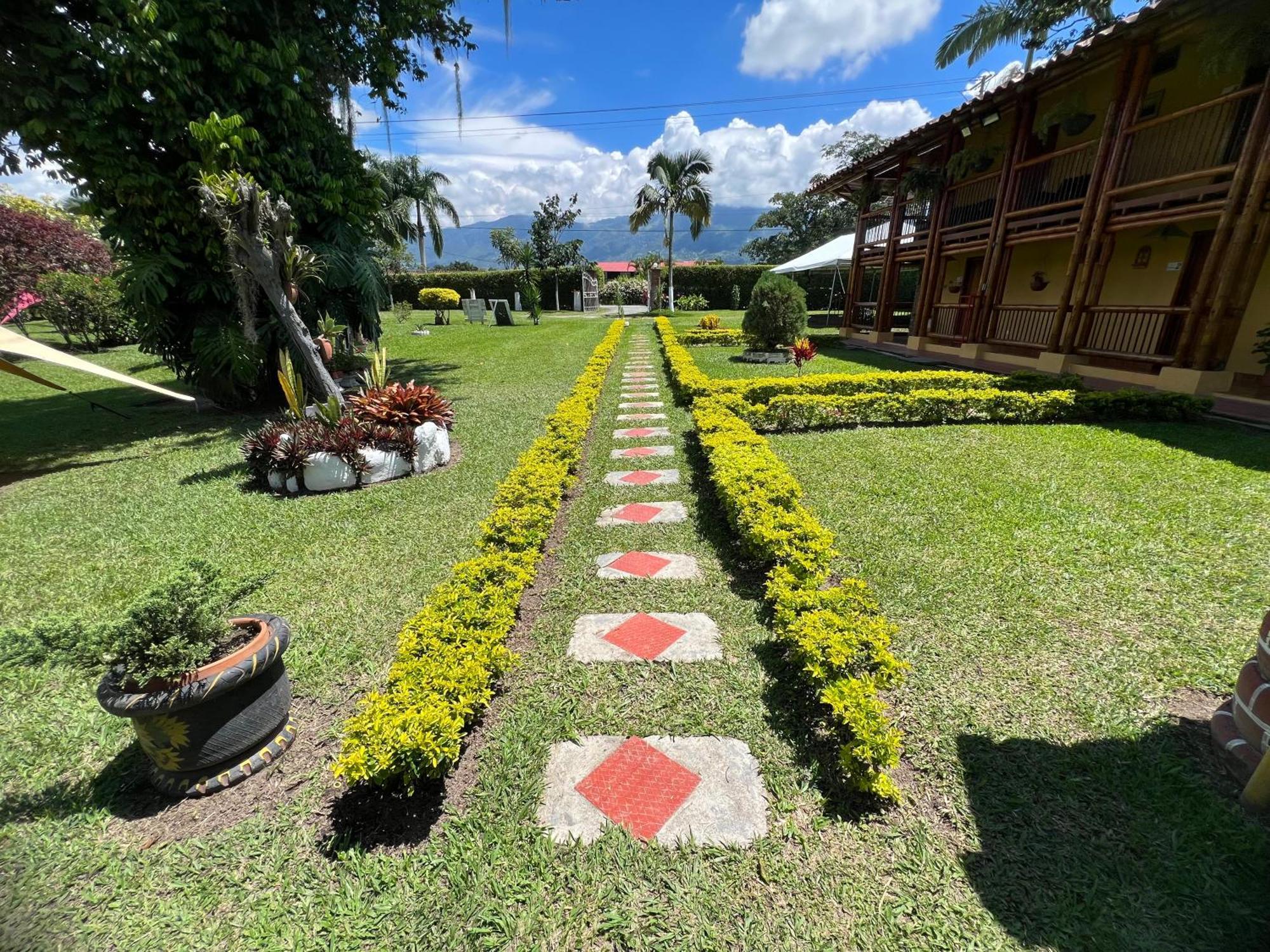 Villa Alejandra Del Quindio Calarcá Exteriér fotografie